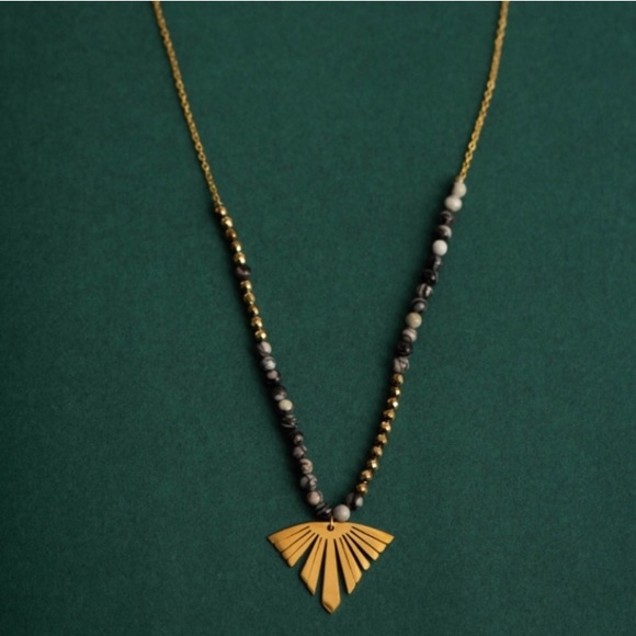 Golden Fall Leaf Charm Necklace with Howlite - Picture 5 of 7